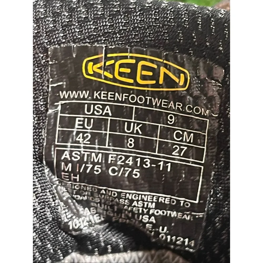 KEEN Waterproof Hiking Boots Mens Size 9 Brown Leather Outdoor Trail Work Shoes